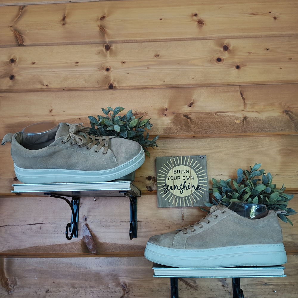 J/SLIDES NYC Noca Platform Sneakers Tan Beige Suede Leather Shoes Anthro Sz 11 M